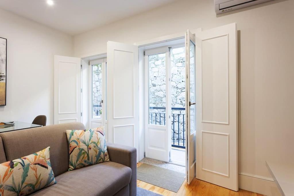 Sweet Porto Downtown Loft With Balcony Apartment Exterior photo